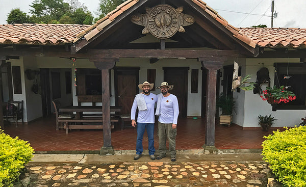 Riboto leidimo 70% Juodasis šokoladas COLOMBIA HACIENDA BETULIA B9